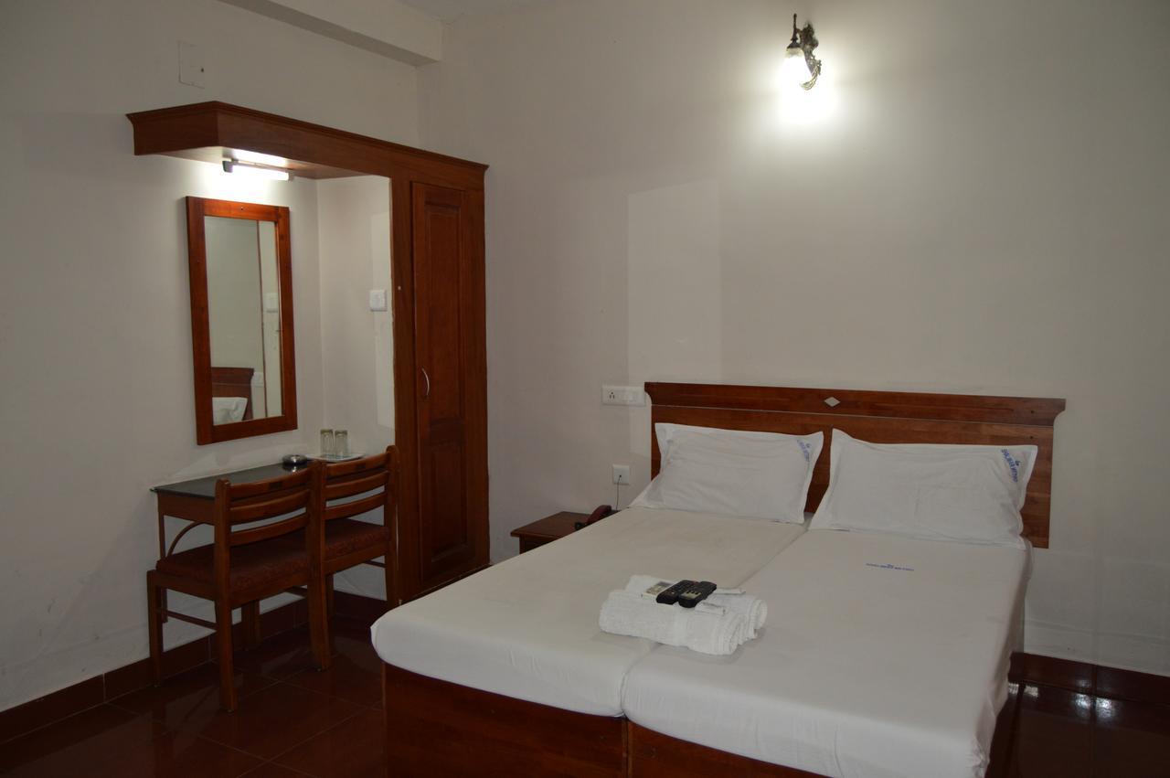 Hotel Shalimar Metro Kochi Exteriér fotografie
